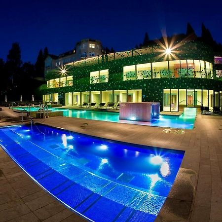 Rimske Terme - Hotel Zdraviliski Dvor Rimske Toplice Dış mekan fotoğraf